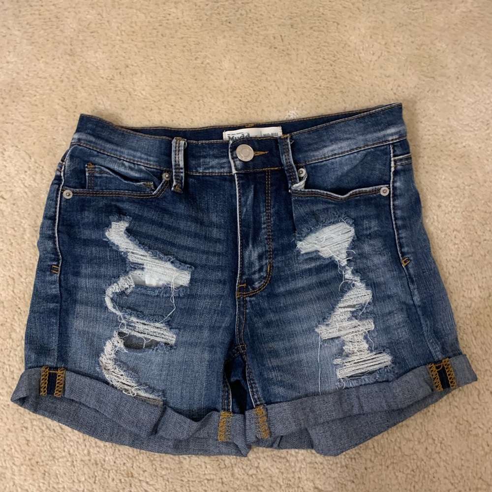 juniors denim midi shorts distressed dark wash